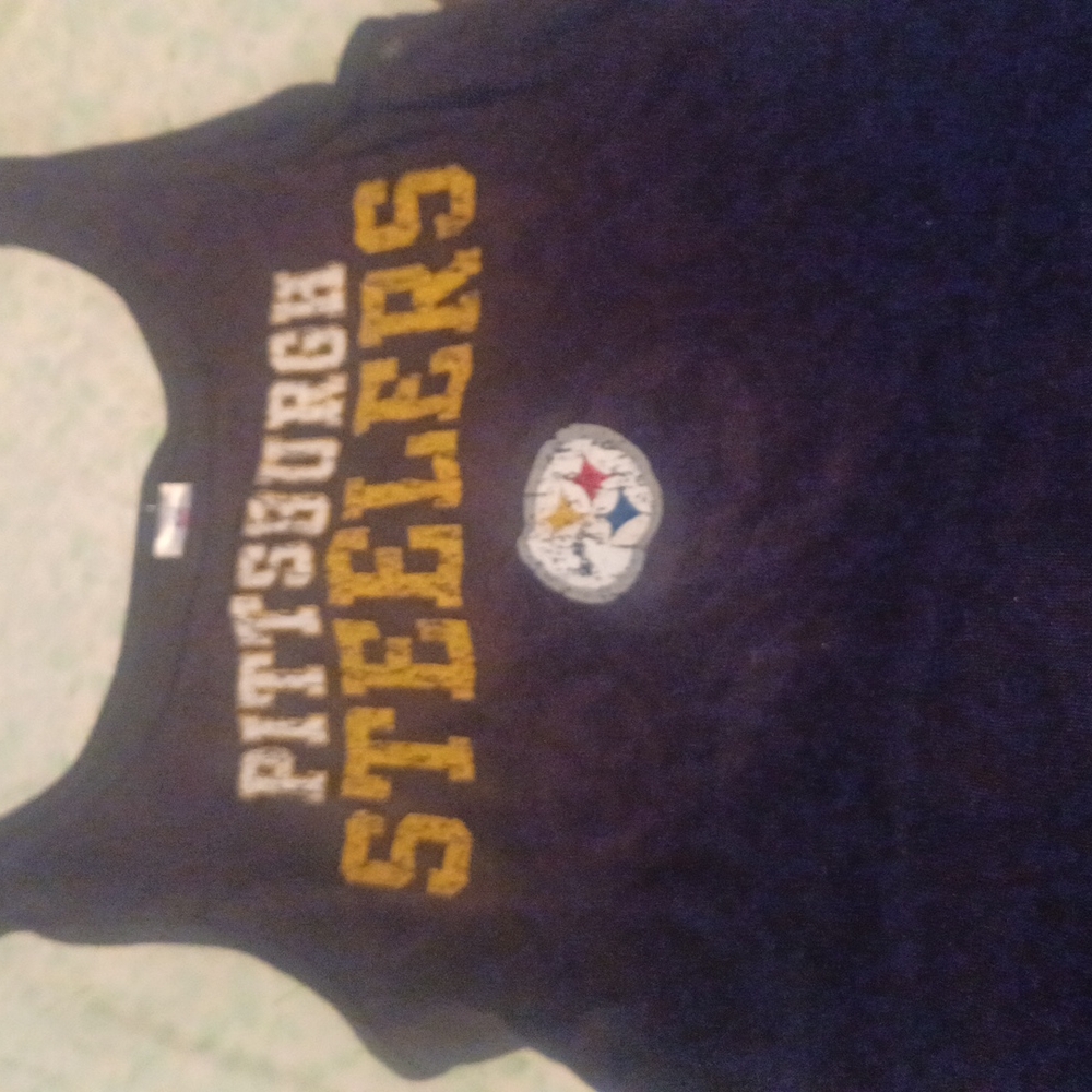 NWOT Pittsburgh Steelers Tshirt